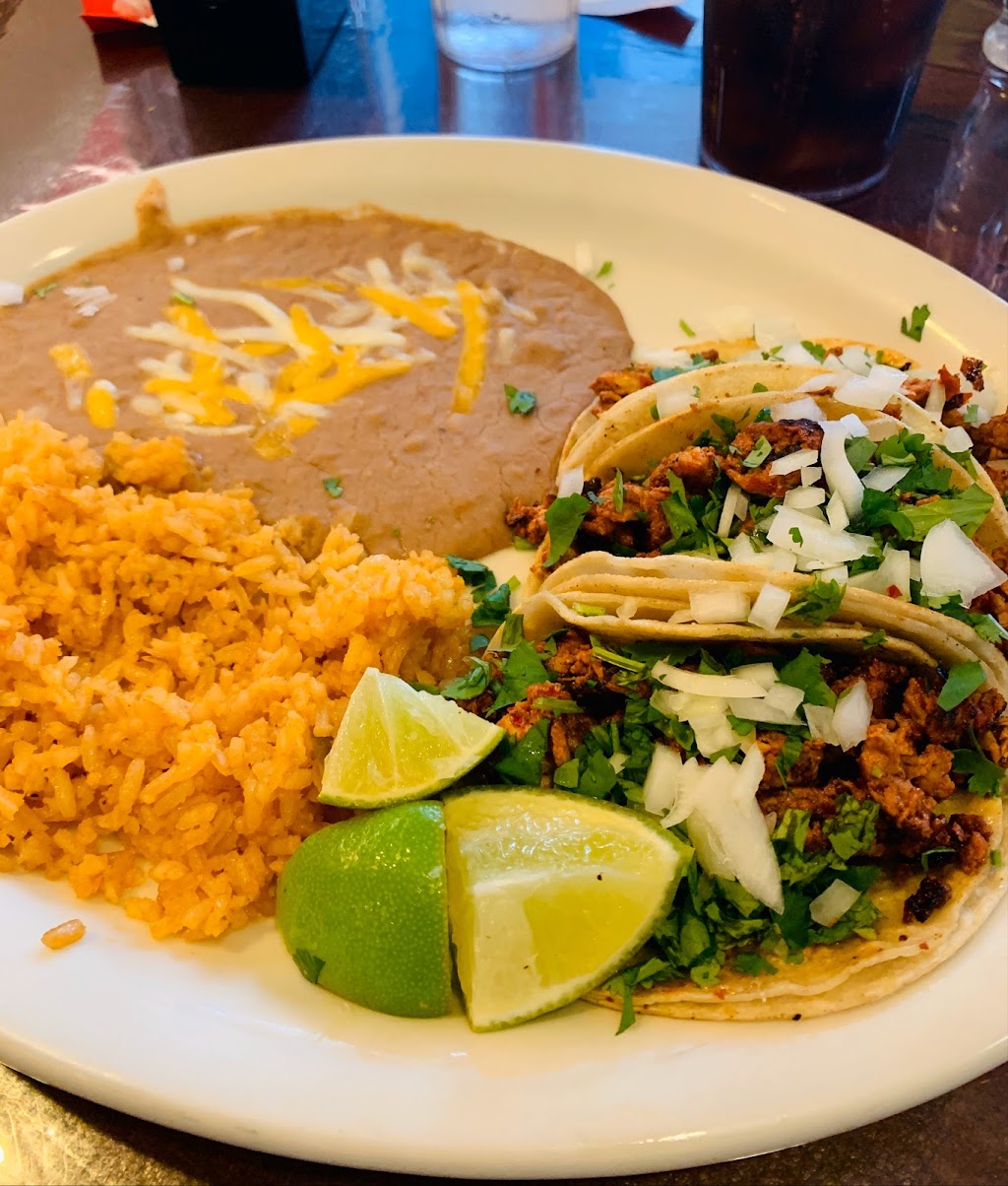 Pueblo Lindo | restaurant | 3327 N Eagle Rd Suite 170, Meridian, ID 83646, USA | 2088885888 OR +1 208-888-5888