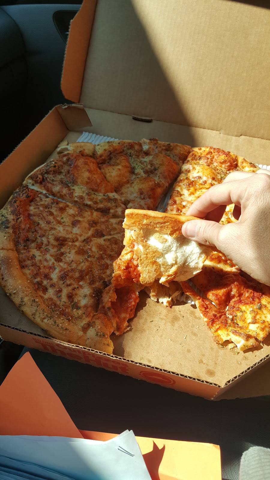 Pizza Hut | restaurant | 6445 McCart Ave, Fort Worth, TX 76133, USA | 8172949922 OR +1 817-294-9922