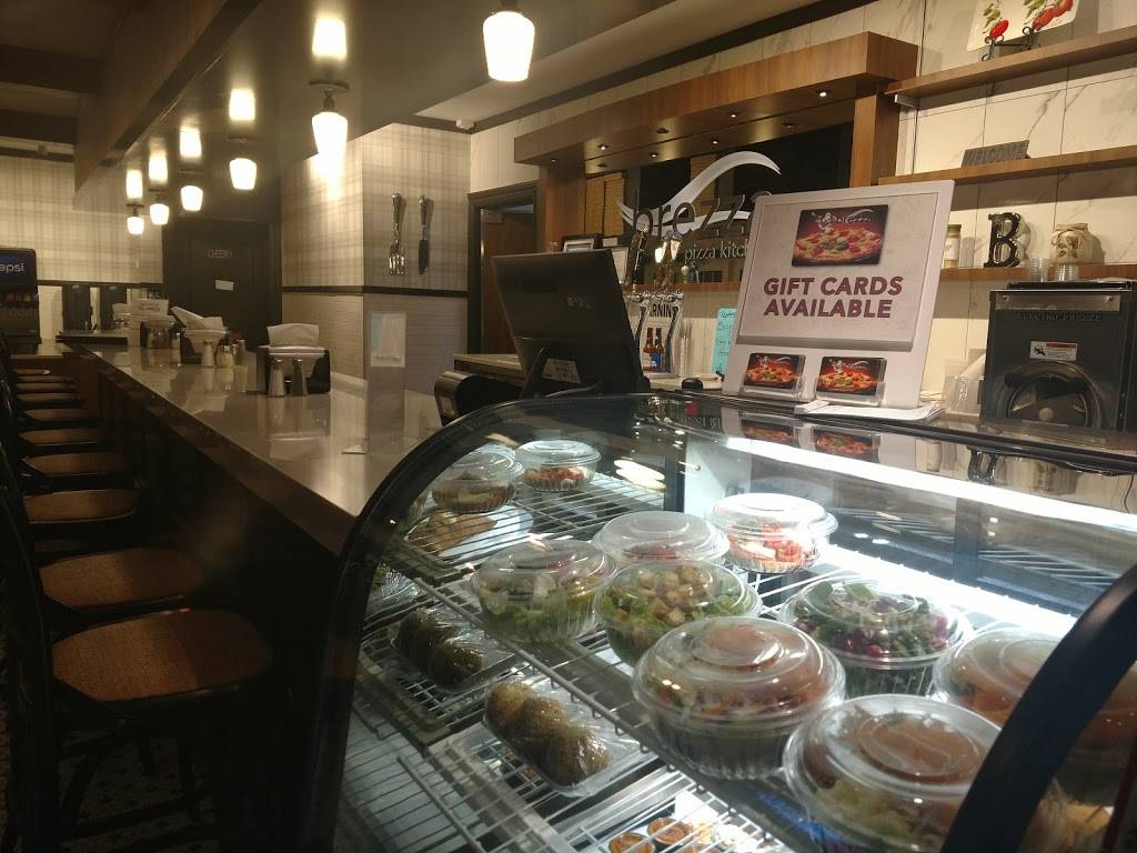 Brezza Pizza Kitchen | restaurant | 5768 NY-25A Suite K, Wading River, NY 11792, USA | 6318861536 OR +1 631-886-1536