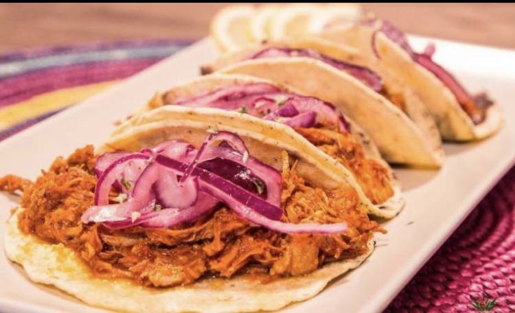 La Mesita Mexican Restaurant | restaurant | 229 Hunter St W, Peterborough, ON K9H 2L1, Canada | 7053042415 OR +1 705-304-2415