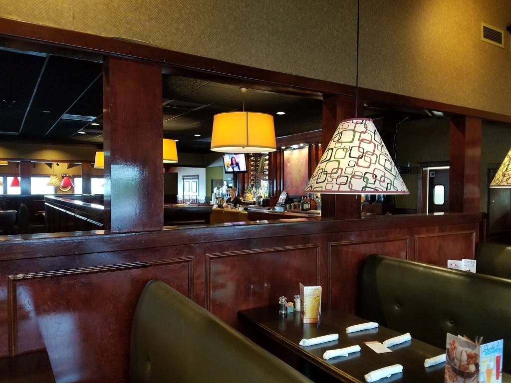 Ruby Tuesday | restaurant | 2002 Fruitville Pike, Lancaster, PA 17601, USA | 7175605030 OR +1 717-560-5030
