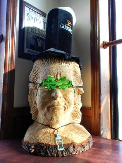 Shines Bar | restaurant | 55 California St, Long Beach, NY 11561, USA | 5164329248 OR +1 516-432-9248