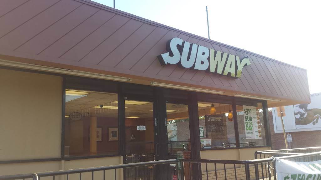 Subway | meal takeaway | 2701 Broadway, Sacramento, CA 95818, USA | 9163453059 OR +1 916-345-3059