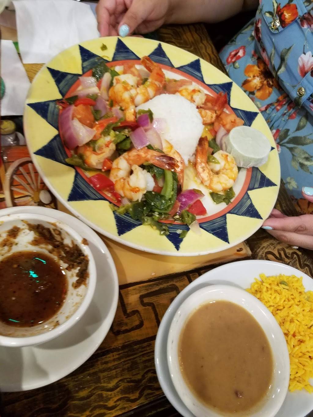 Villa Maya Restaurant | restaurant | 5532 Norbeck Rd, Rockville, MD 20853, USA | 3014601247 OR +1 301-460-1247