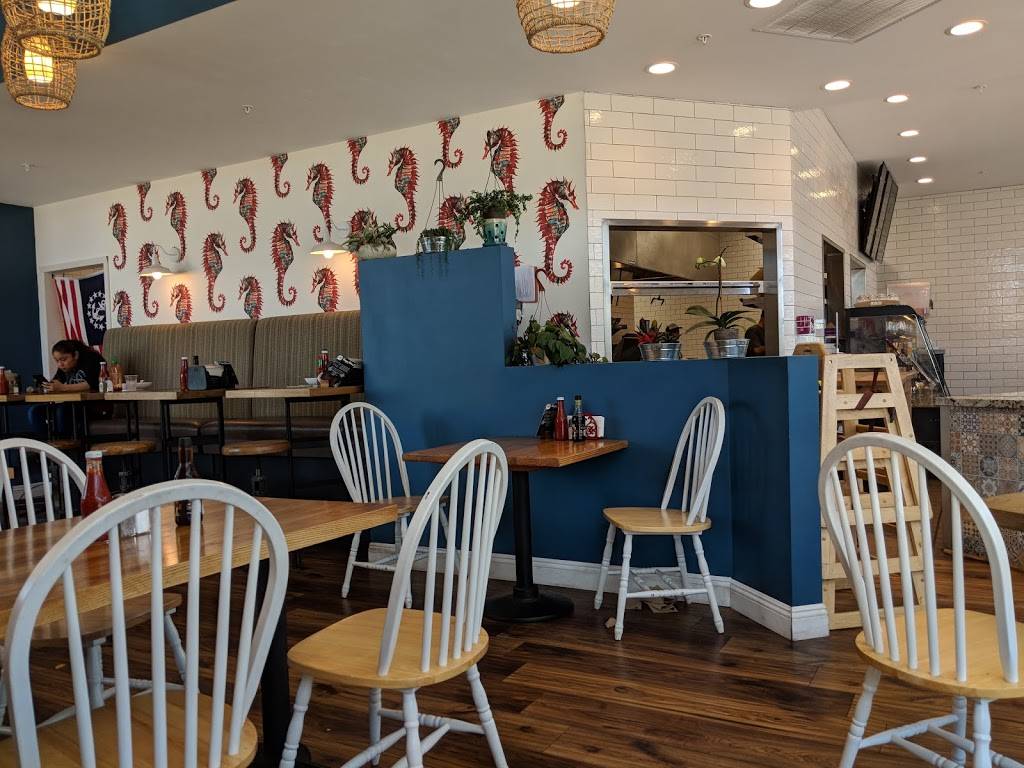 Pier 76 Fish Grill | restaurant | 15080 Kensington Park Dr #330, Tustin, CA 92782, USA | 6572316612 OR +1 657-231-6612