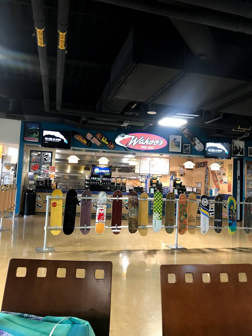 Wahoos Fish Tacos | restaurant | 113 Pereira Dr, Irvine, CA 92697, USA | 9498240655 OR +1 949-824-0655