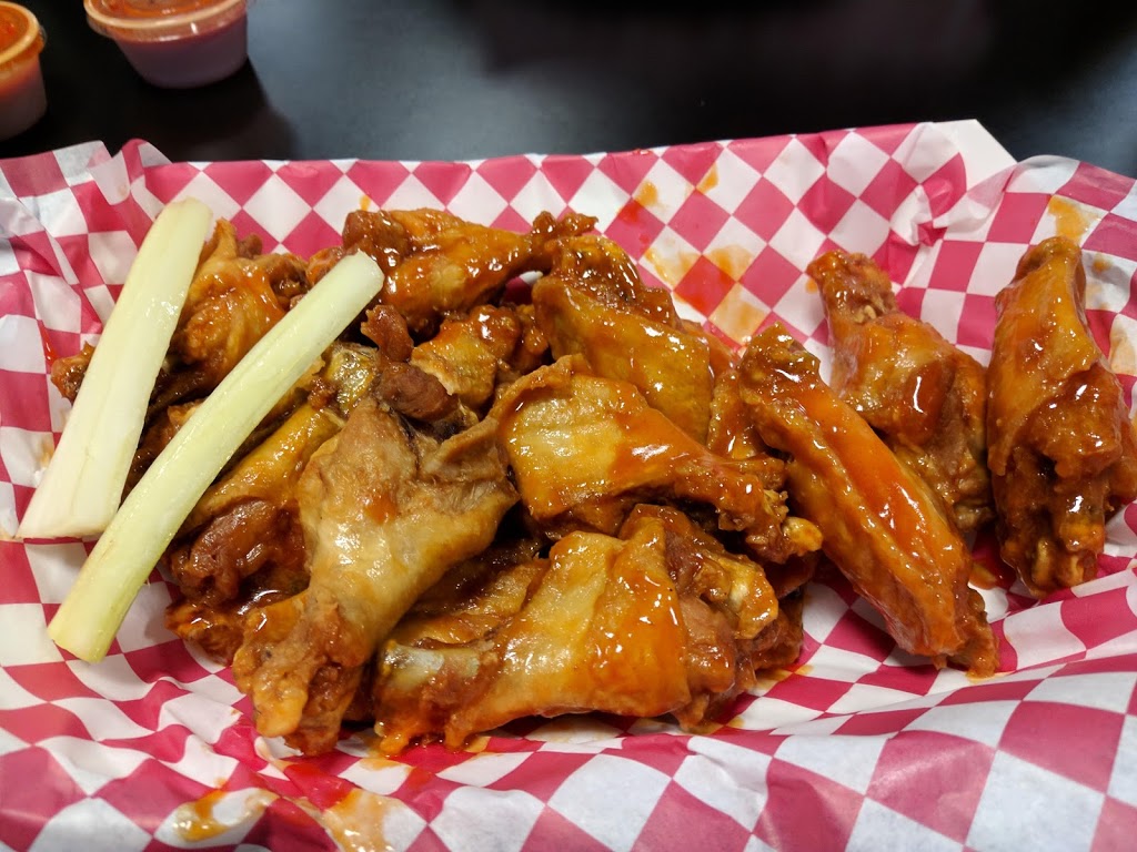 Buffalo Junction | restaurant | 5070 US-90, Pace, FL 32571, USA | 8509820200 OR +1 850-982-0200