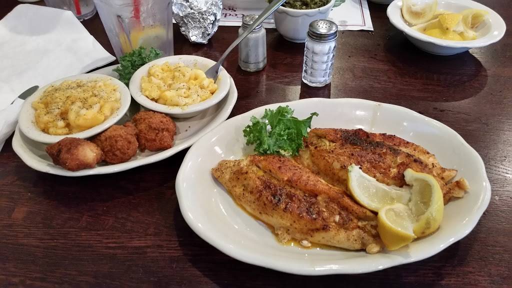 Cedar River Seafood of Gainesville | restaurant | 5141 NW 43rd St Suite 101, Gainesville, FL 32605, USA | 3523714848 OR +1 352-371-4848