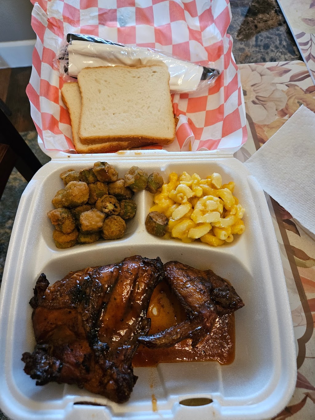 Wingfields BBQ | restaurant | 3211 Moffett Rd # 106, Mobile, AL 36607, USA | 2513088093 OR +1 251-308-8093