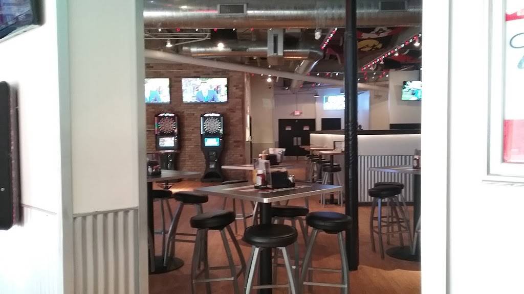 The Double U | restaurant | 620 University Ave, Madison, WI 53715, USA | 6086160758 OR +1 608-616-0758