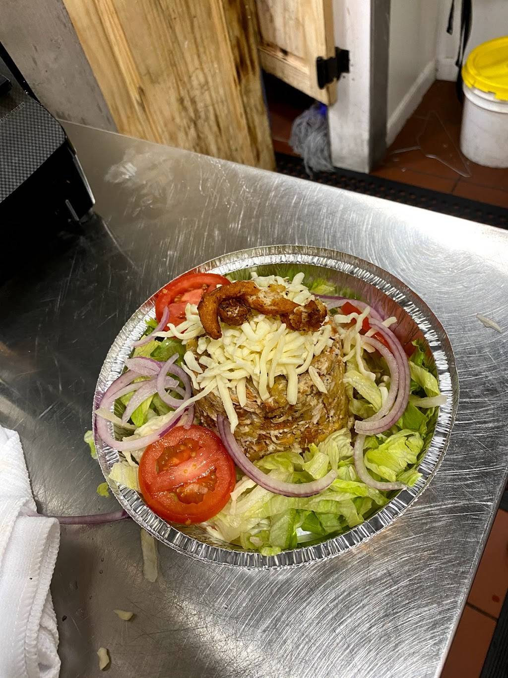 RUTA 55 RESTAURANT | restaurant | 1316 Lafayette Ave, The Bronx, NY 10474, USA | 7187093935 OR +1 718-709-3935