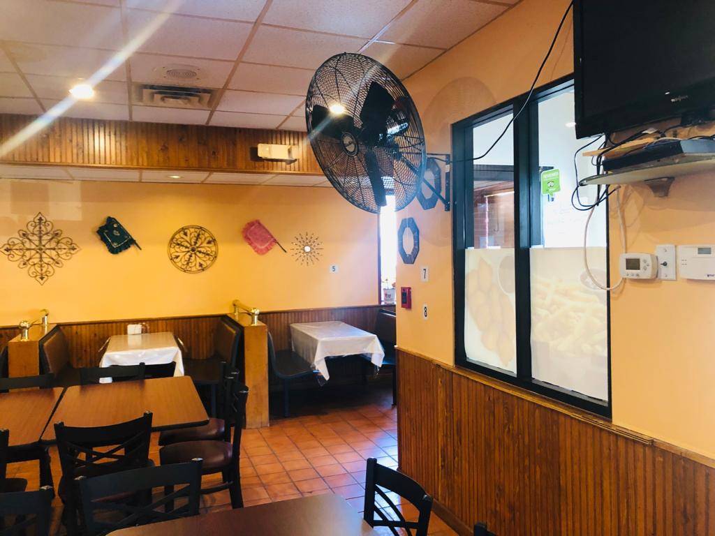 Mughal a Azam Restaurant | restaurant | 1915 Pine Ave, Niagara Falls, NY 14301, USA | 7163318485 OR +1 716-331-8485