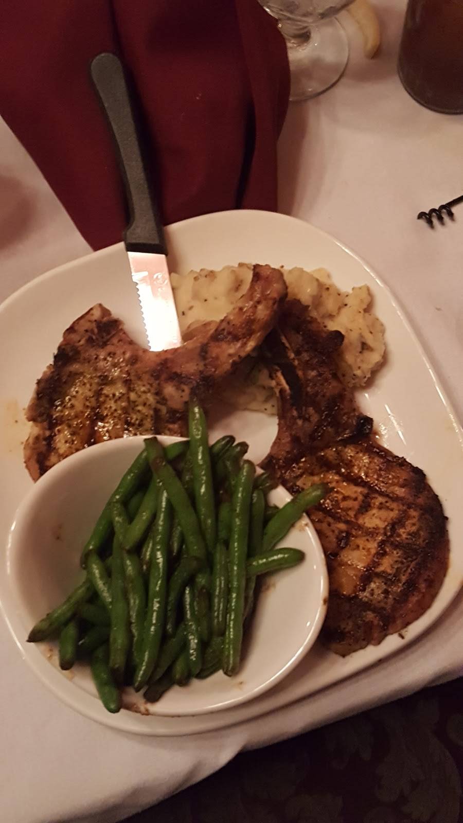 Opera House Restaurant | restaurant | 142 S Lindell St, Martin, TN 38237, USA | 7315878000 OR +1 731-587-8000