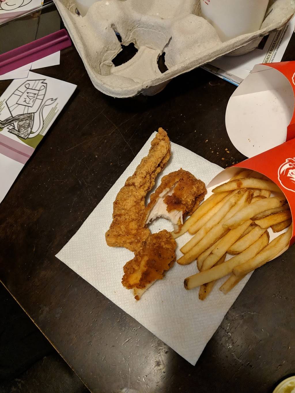 Wendys | restaurant | 929 W Columbia Ave, Battle Creek, MI 49015, USA | 2699644912 OR +1 269-964-4912