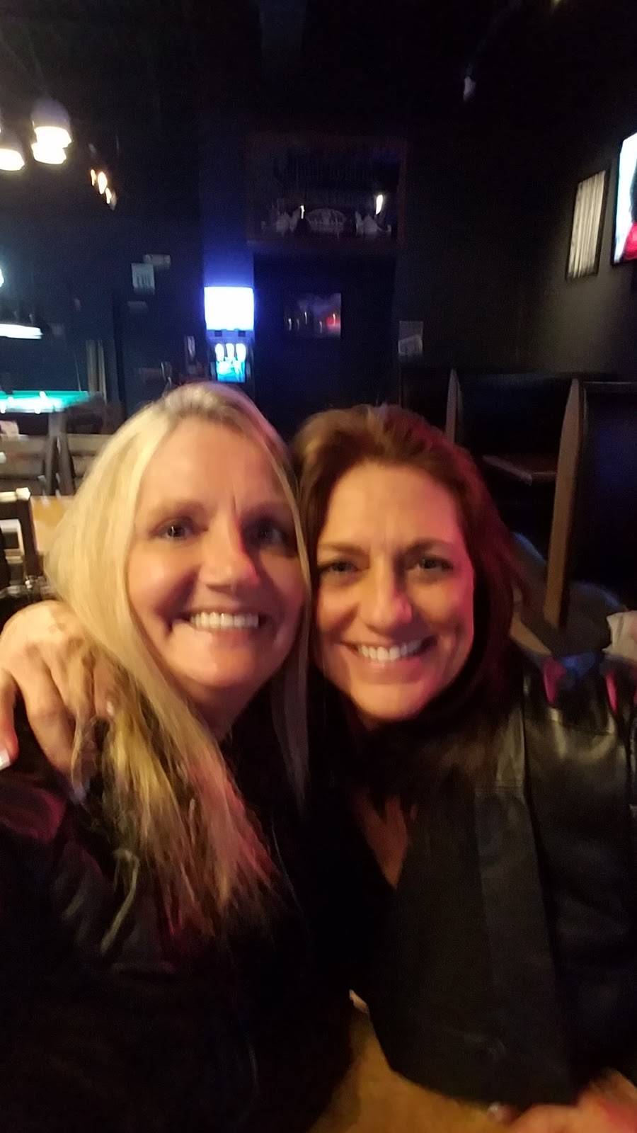 Malloys Bar & Grille | restaurant | 11550 W Meadows Dr, Littleton, CO 80127, USA | 3039728658 OR +1 303-972-8658