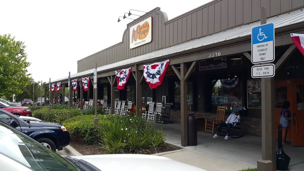 Cracker Barrel Old Country Store | restaurant | 3316 Daniels Rd, Winter Garden, FL 34787, USA | 4076542405 OR +1 407-654-2405