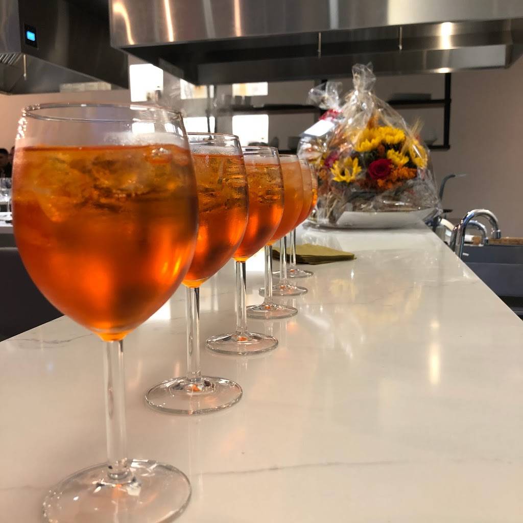 Cucina Lab Torino by Cuciniamo Italiano LLC | restaurant | 3960 Crooks Rd Suite 200, Troy, MI 48084, USA | 2485259098 OR +1 248-525-9098