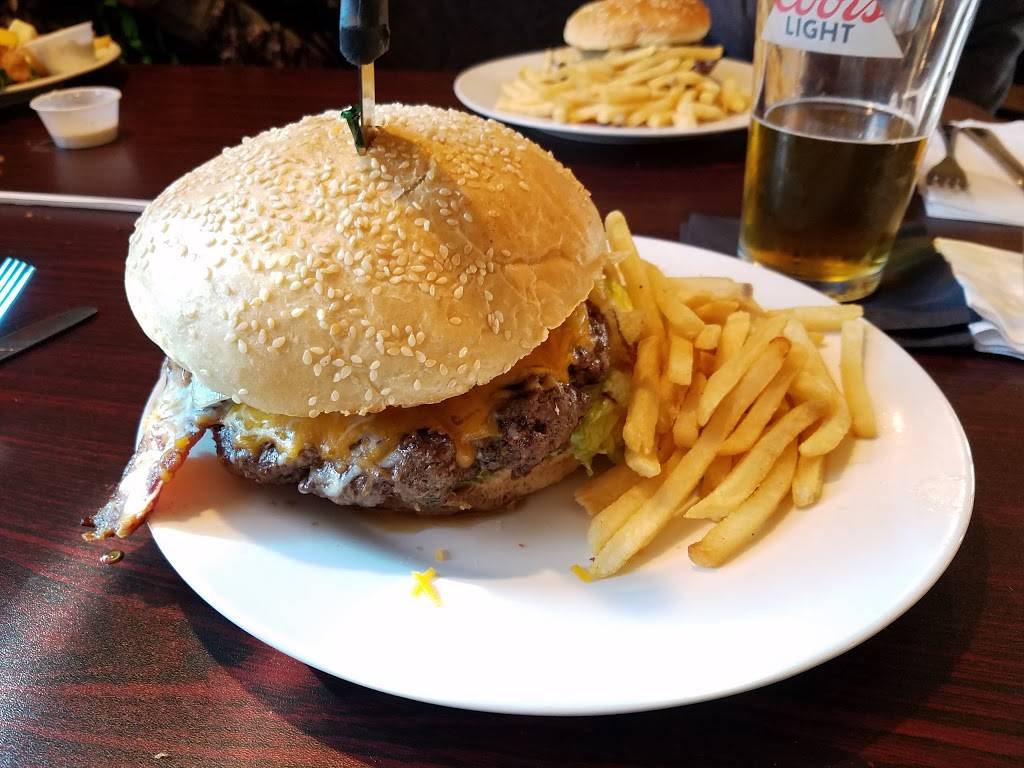 Yosemite Falls Cafe | cafe | 4020 N Cedar Ave, Fresno, CA 93726, USA | 5592227800 OR +1 559-222-7800