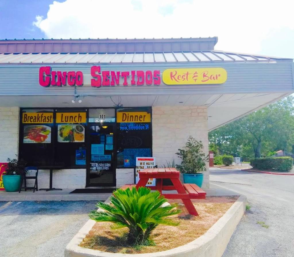 Cinco Sentidos Mexican Restaurant and Bar | restaurant | 2000 Sam Bass Rd, Round Rock, TX 78681, USA | 5122553300 OR +1 512-255-3300