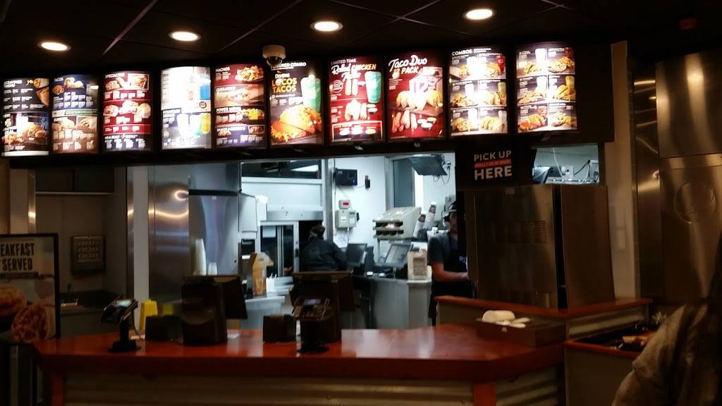 Taco Bell | meal takeaway | 990 N Western Ave, Los Angeles, CA 90029, USA | 3234604917 OR +1 323-460-4917