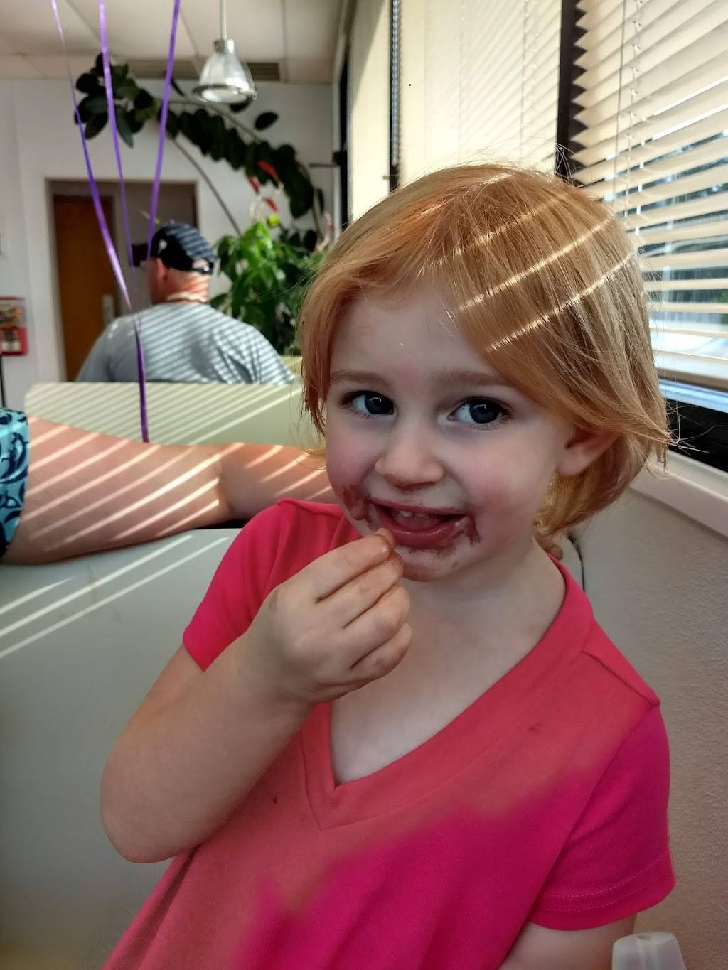 Clock | restaurant | 3798 Farrs Bridge Rd, Easley, SC 29640, USA | 8642941600 OR +1 864-294-1600