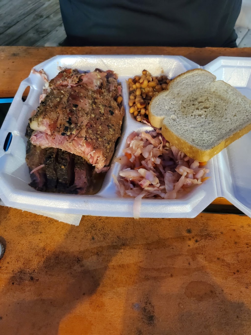 Smokn OZ Bbq | restaurant | 2725 Joan Ave, Panama City Beach, FL 32408, USA | 8509747586 OR +1 850-974-7586