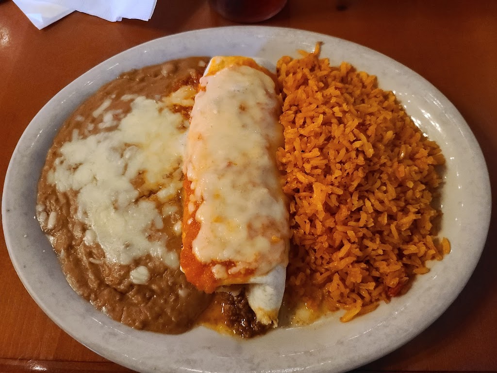 La Fiesta Mexican Restaurant | restaurant | 2329 Apalachee Pkwy, Tallahassee, FL 32301, USA | 8506563392 OR +1 850-656-3392