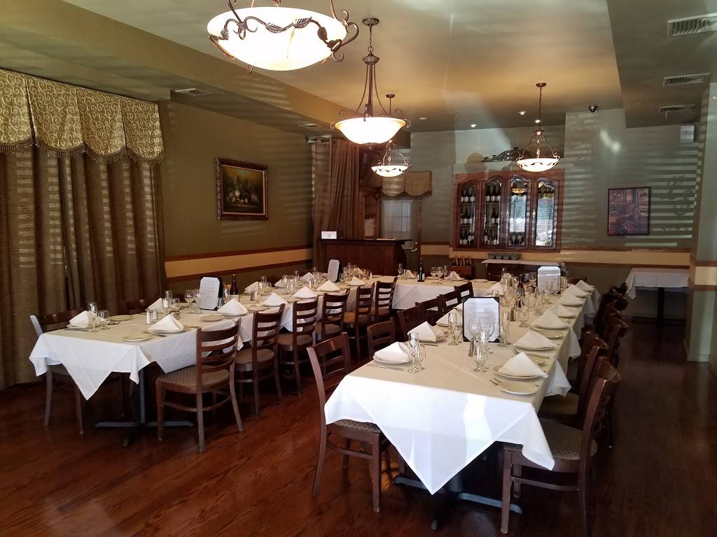 La Strada | restaurant | 139 New Dorp Ln, Staten Island, NY 10306, USA | 7186674040 OR +1 718-667-4040