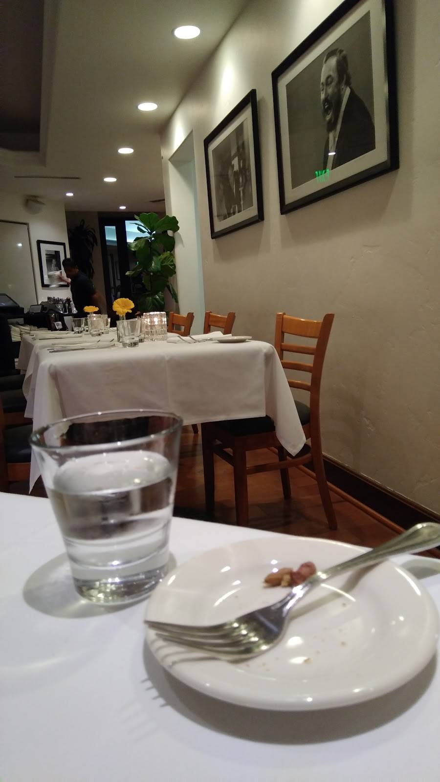 Due Lune Cucina | restaurant | 1 State St, Santa Barbara, CA 93101, USA | 8057703112 OR +1 805-770-3112