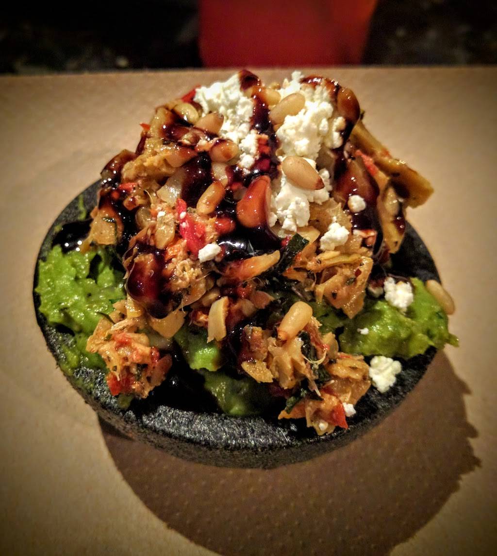 Barrio Lakewood | restaurant | 15527 Madison Ave, Lakewood, OH 44107, USA | 2162267714 OR +1 216-226-7714