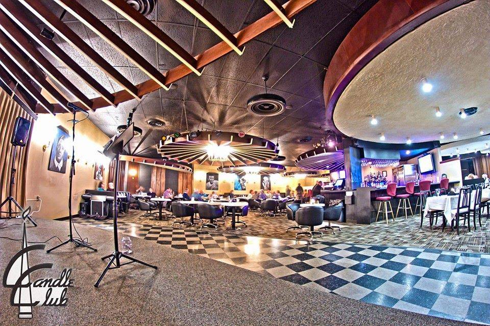 Candle Club | restaurant | 6135 E 13th St N, Wichita, KS 67208, USA | 3166847281 OR +1 316-684-7281