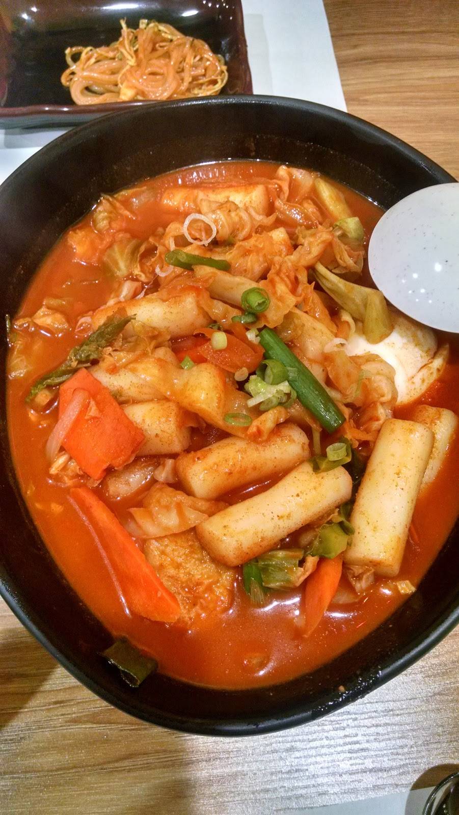 Kimbap Paradise(김밥천국) | restaurant | 1585 Sepulveda Blvd H, Torrance, CA 90501, USA | 3103258282 OR +1 310-325-8282