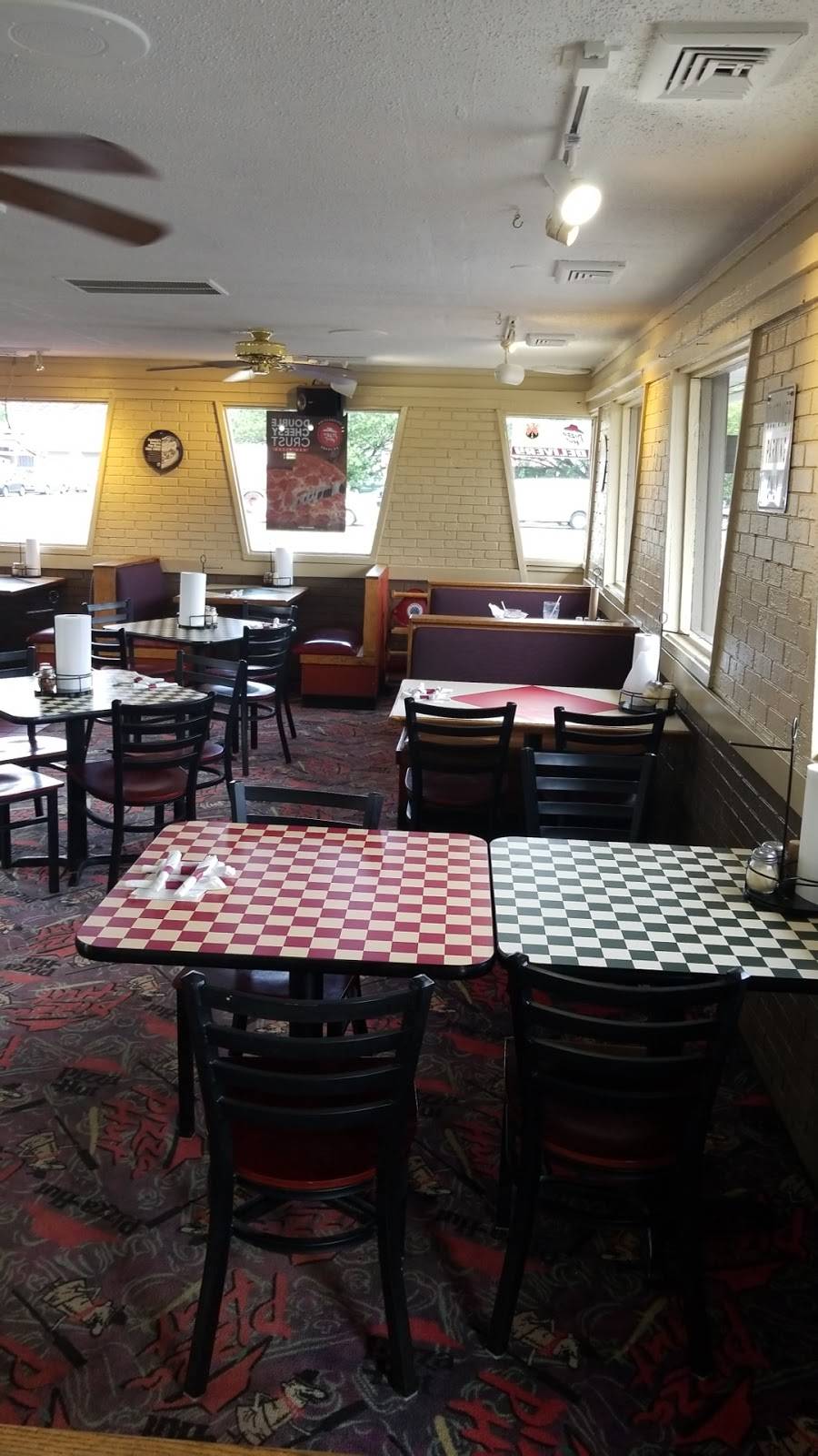 Pizza Hut | restaurant | 1013 W Roosevelt Blvd, Monroe, NC 28110, USA | 7042892588 OR +1 704-289-2588