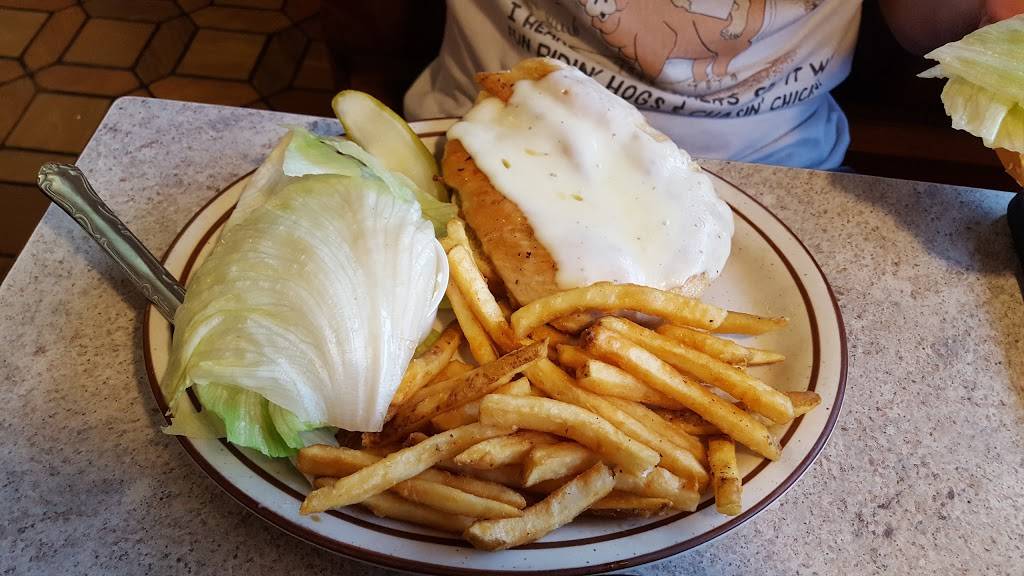 Mrs Vs Restaurant | restaurant | 855 E Rollins Rd, Round Lake Beach, IL 60073, USA | 8472230404 OR +1 847-223-0404