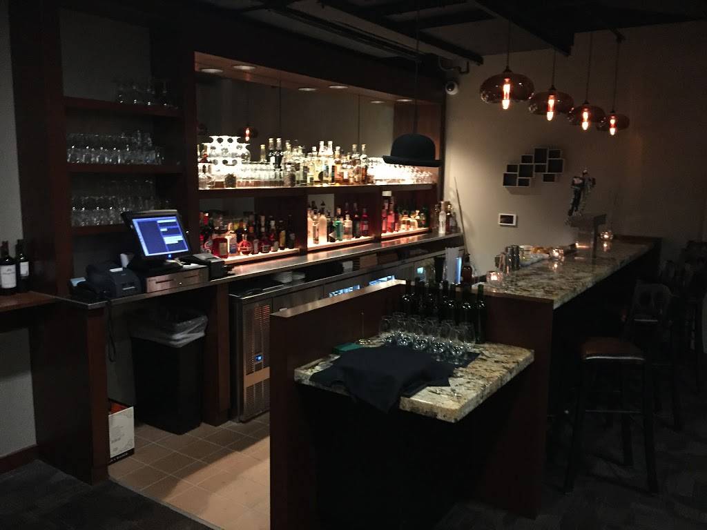 Willoughby’s | restaurant | 2559 Mountain Rd, East Burke, VT 05832, USA | 8026267461 OR +1 802-626-7461