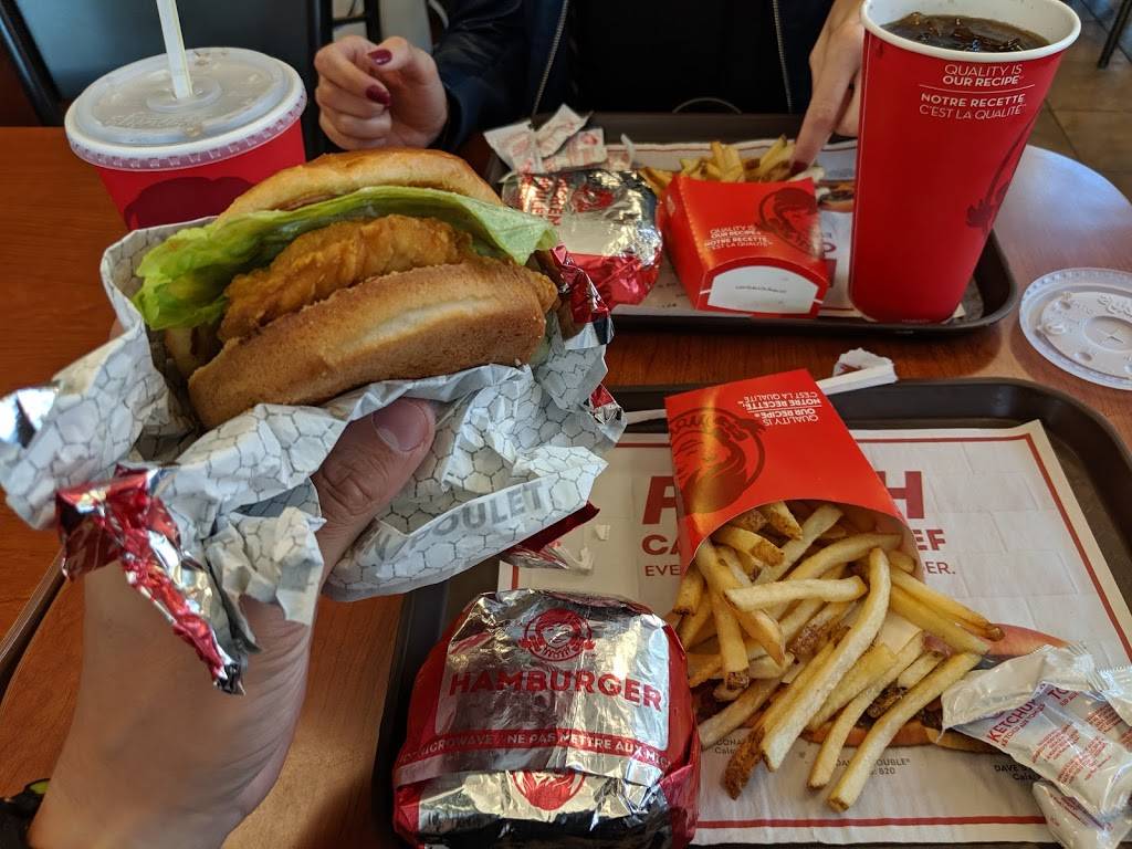 Wendys | restaurant | 5250 Dundas St W, Etobicoke, ON M9B 1A9, Canada | 4162348666 OR +1 416-234-8666