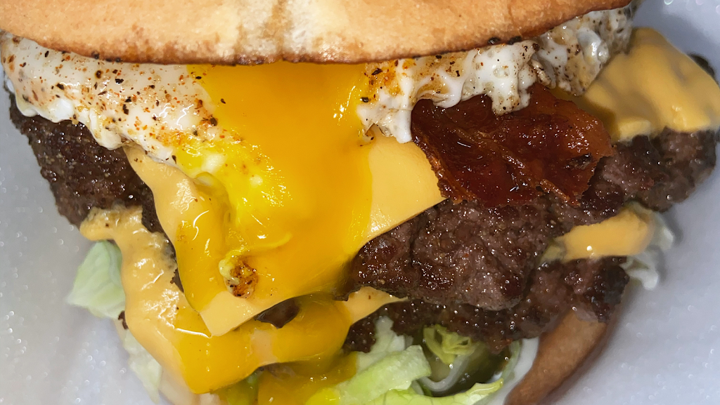 Houston Made Burgers & More | restaurant | 13701 Cullen Blvd, Houston, TX 77047, USA | 8325605669 OR +1 832-560-5669