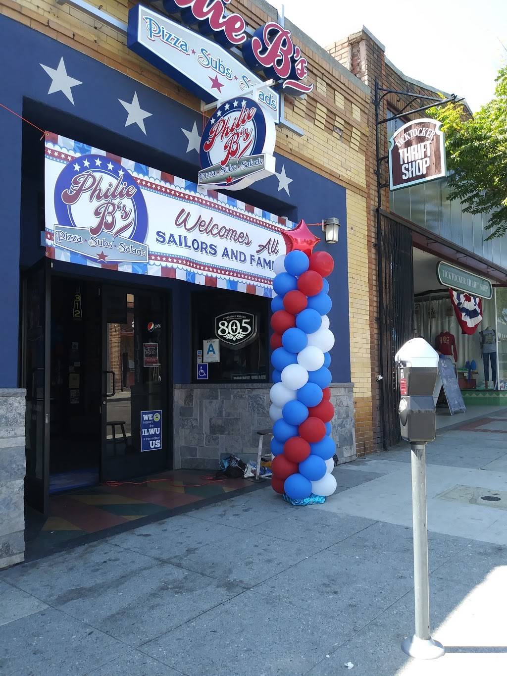 Philie Bs | restaurant | 347 W 6th St, San Pedro, CA 90731, USA | 3105142500 OR +1 310-514-2500