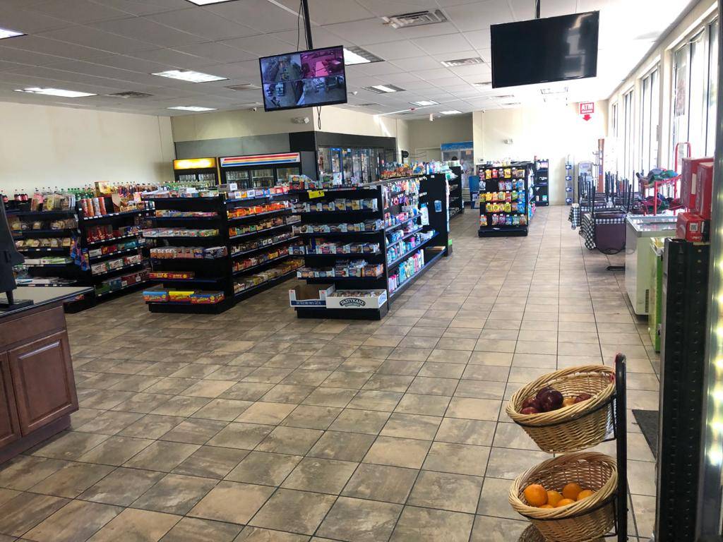 Hopewell Food Market (Deli) + Krispy Krunchy | restaurant | 619 Shiloh Pike, Bridgeton, NJ 08302, USA | 8564557077 OR +1 856-455-7077