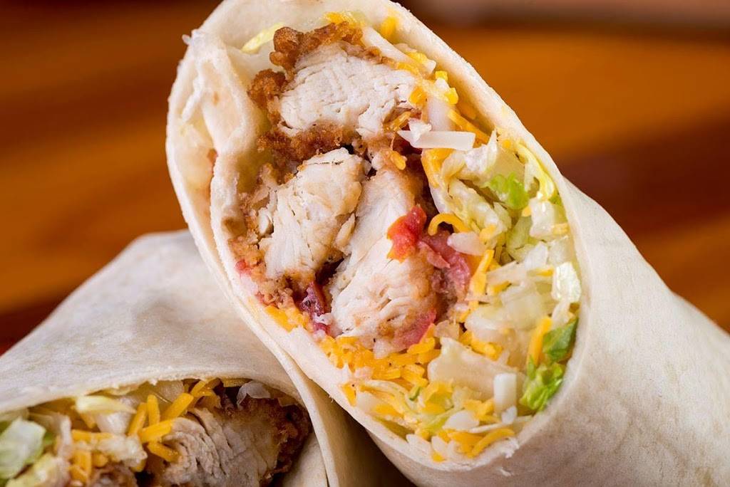 Roosters | restaurant | 4335 Dressler Rd NW, Canton, OH 44718, USA | 3305467001 OR +1 330-546-7001