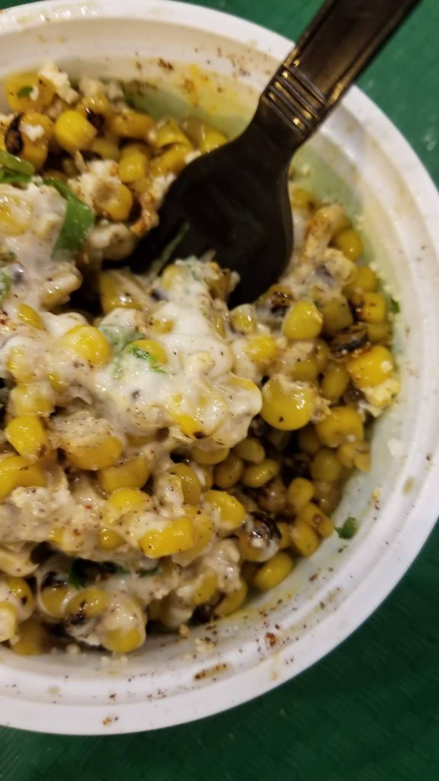 Baja Fresh Mexican Grill | restaurant | 12150 Fairfax Towne Center, Fairfax, VA 22033, USA | 7033521792 OR +1 703-352-1792