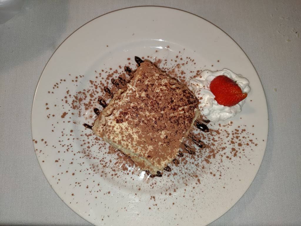 D’Agostino’s Trattoria | restaurant | 4155 S Buffalo Dr #115, Las Vegas, NV 89147, USA | 7022487048 OR +1 702-248-7048