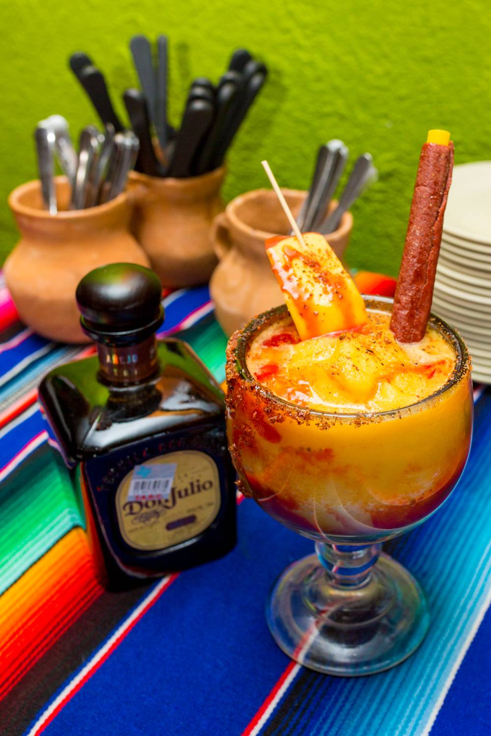 Taqueria Las Tapatias | restaurant | 1130 TX-332, Clute, TX 77531, USA | 9793163450 OR +1 979-316-3450