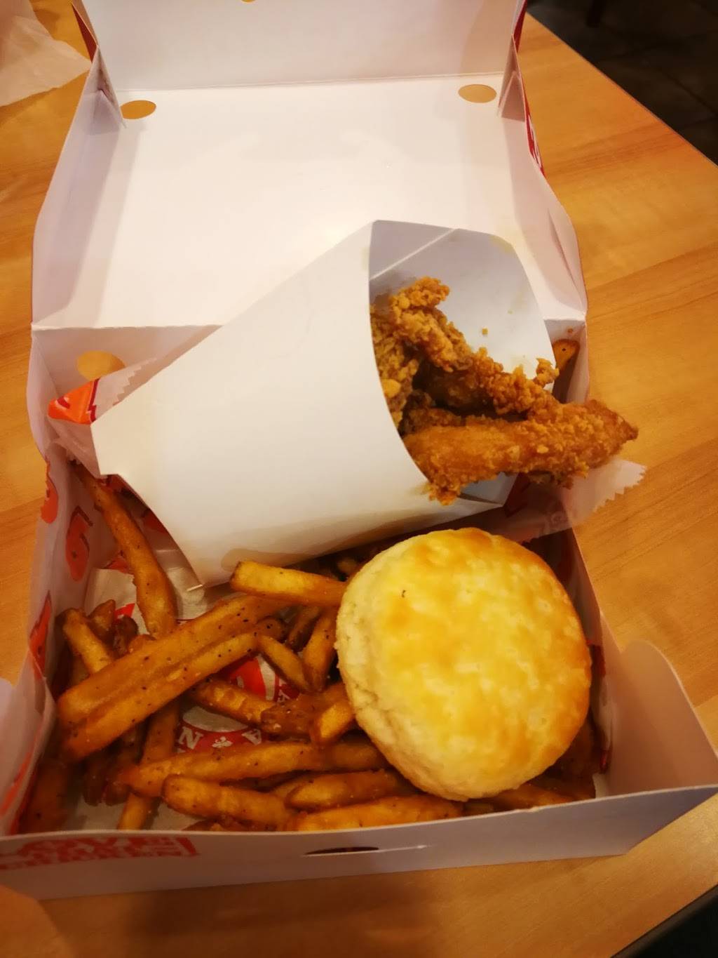 Popeyes Louisiana Kitchen | restaurant | 2691 Windy Hill Rd SE, Marietta, GA 30067, USA | 7702462210 OR +1 770-246-2210