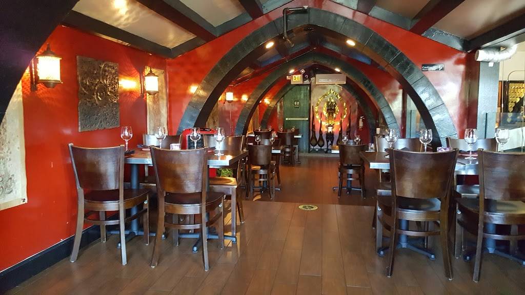 Thai District | restaurant | 149 Linden Ave Ste. E, Long Beach, CA 90802, USA | 5629517181 OR +1 562-951-7181