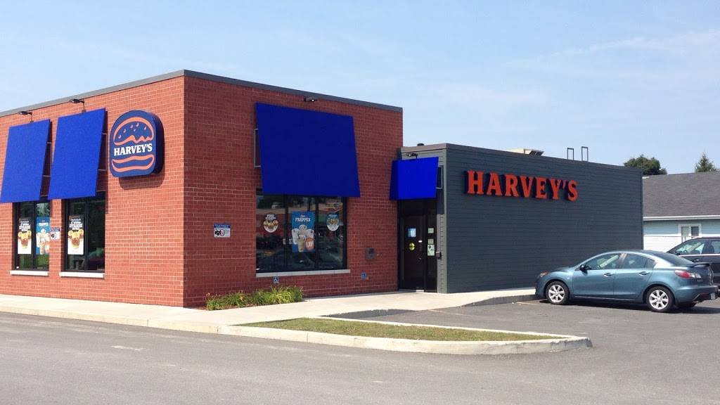 Harveys | restaurant | 574 Rue de Saint Hubert, Granby, QC J2H 1Y5, Canada | 4509153688 OR +1 450-915-3688