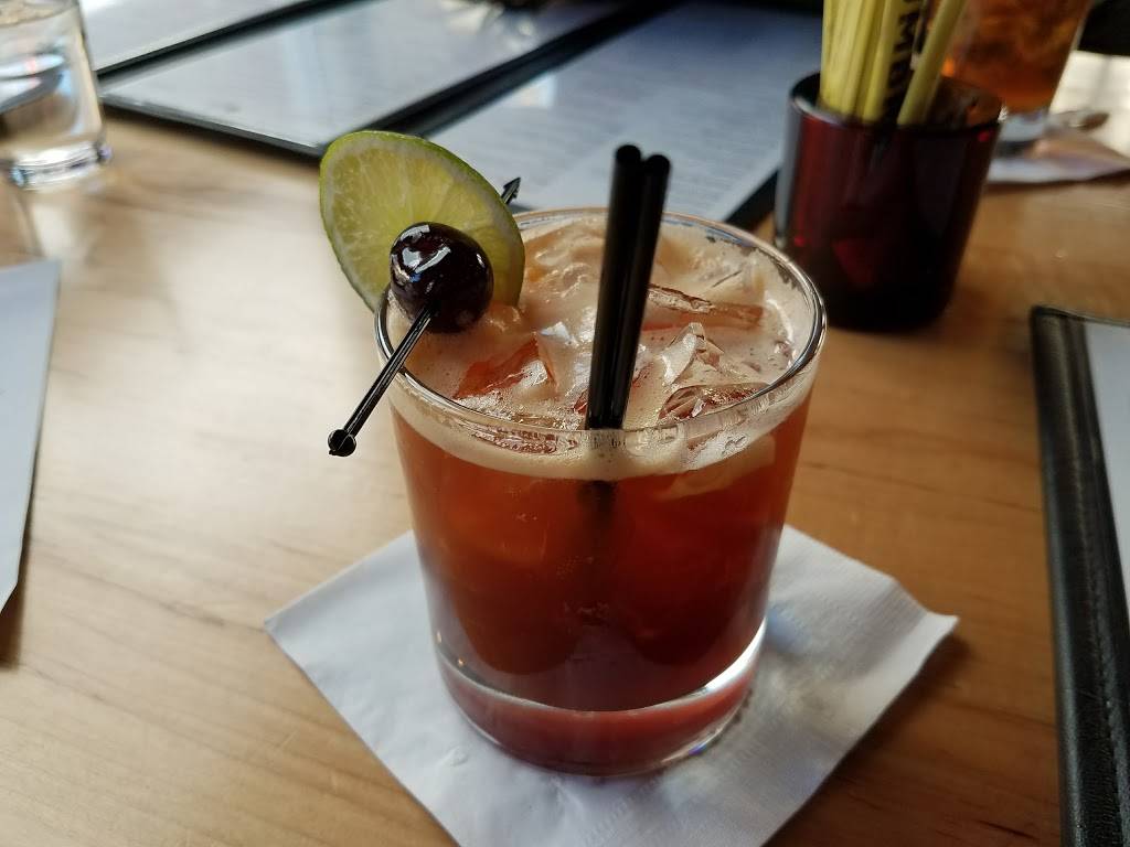 Tutta Bella Neapolitan Pizzeria - Wallingford | restaurant | 4411 Stone Way N, Seattle, WA 98103, USA | 2066333800 OR +1 206-633-3800