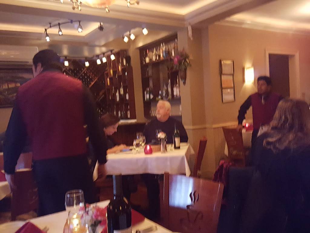 Franks Pizza | restaurant | 2823 Middletown Rd, Bronx, NY 10461, USA | 7188928202 OR +1 718-892-8202