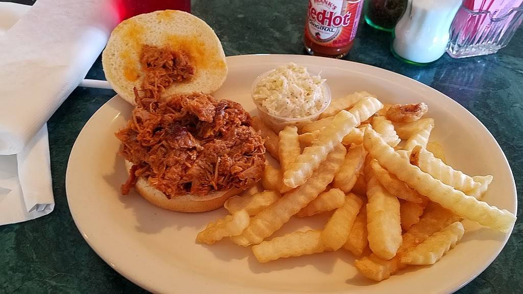 Todds Barbecue Restaurant | restaurant | 1176 Magnolia Ave, Buena Vista, VA 24416, USA | 5402617427 OR +1 540-261-7427