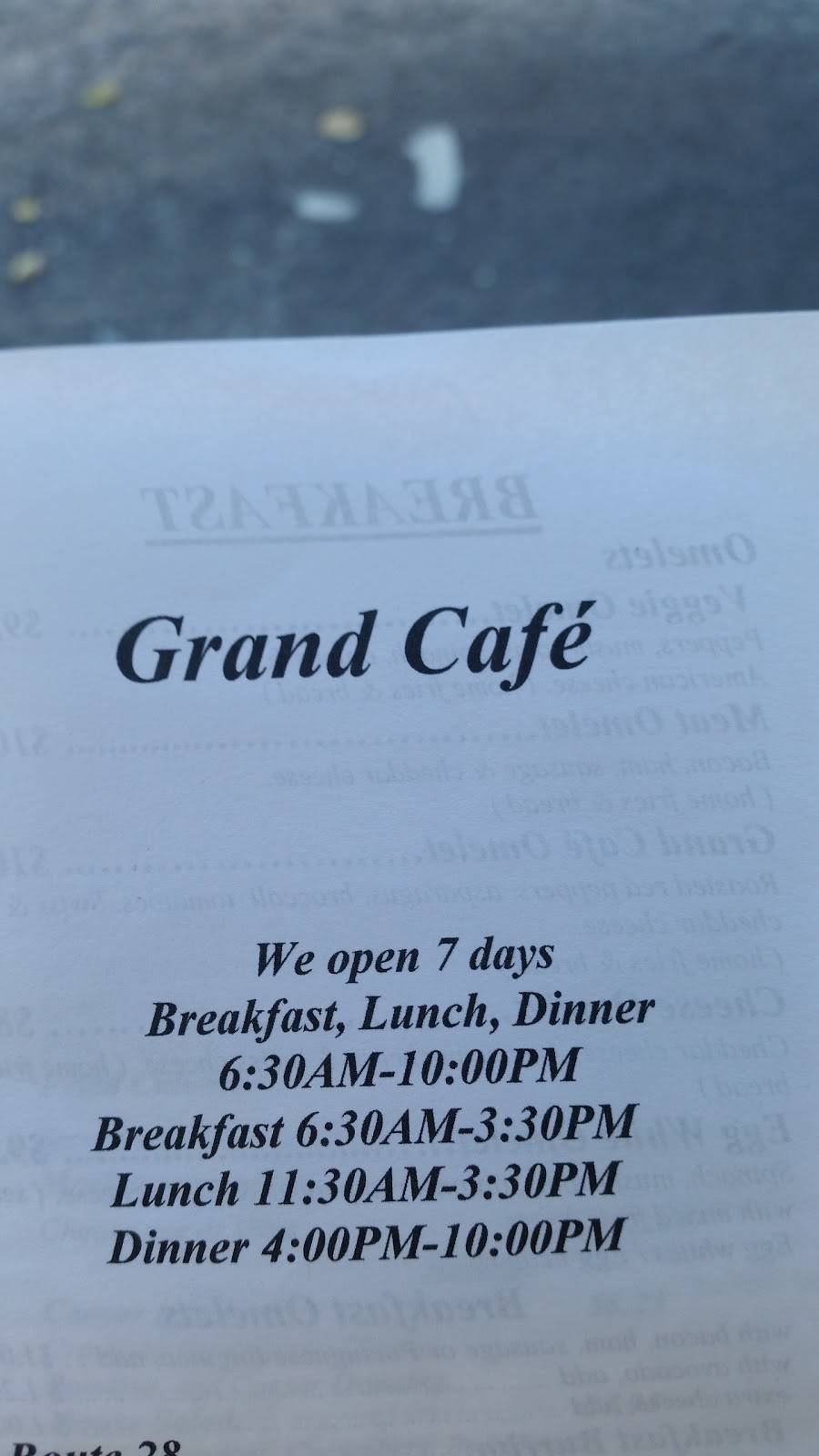 Capes Best | restaurant | 80 Main St, Hyannis, MA 02601, USA | 7744706563 OR +1 774-470-6563